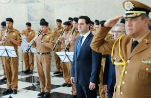 Governador do Estado Carlos Massa Ratinho Junior e o Chefe da Casa Militar Ten.-Cel. Welby Pereira Sales.