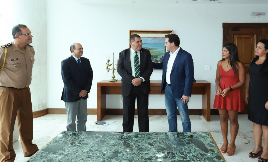 Subtenente da PM recebe homenagem do Governador