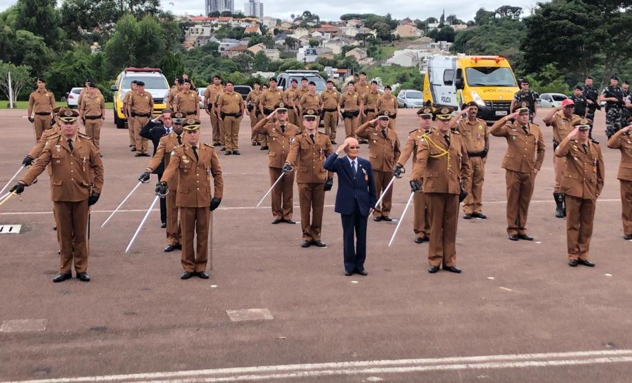 Chefe da Casa Militar recebe medalha “Heróis dos Campos Gerais”