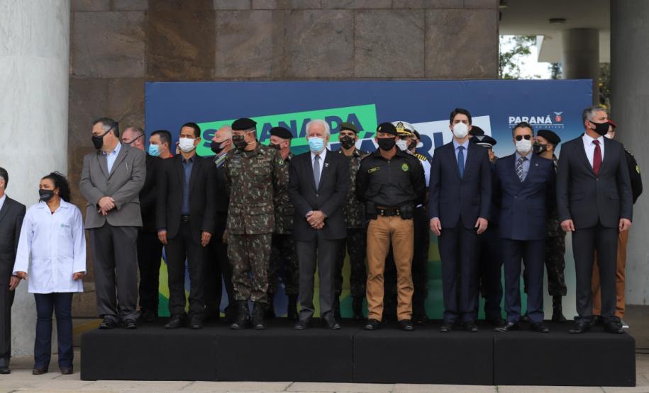 Presença do Vice-Governador do Paraná Sr. Darci Piana e demais Autoridades