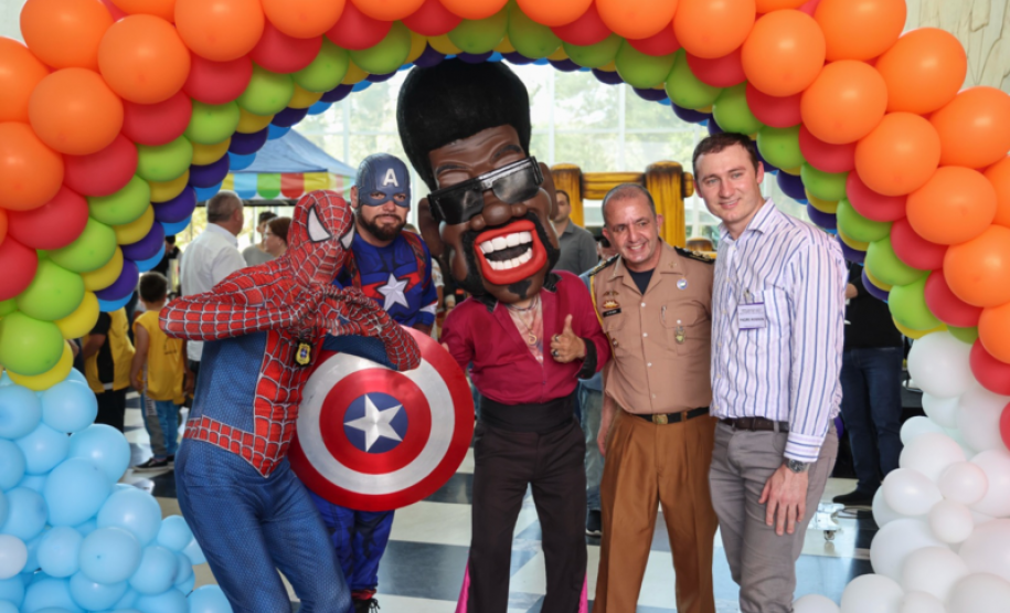 Evento comemorativo ao Dia das Crianças realizado no Palácio Iguaçu.